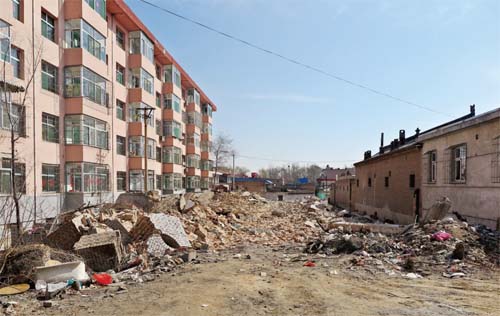 记忆的砖石与新生的场域 秀容街拆迁现场纪实