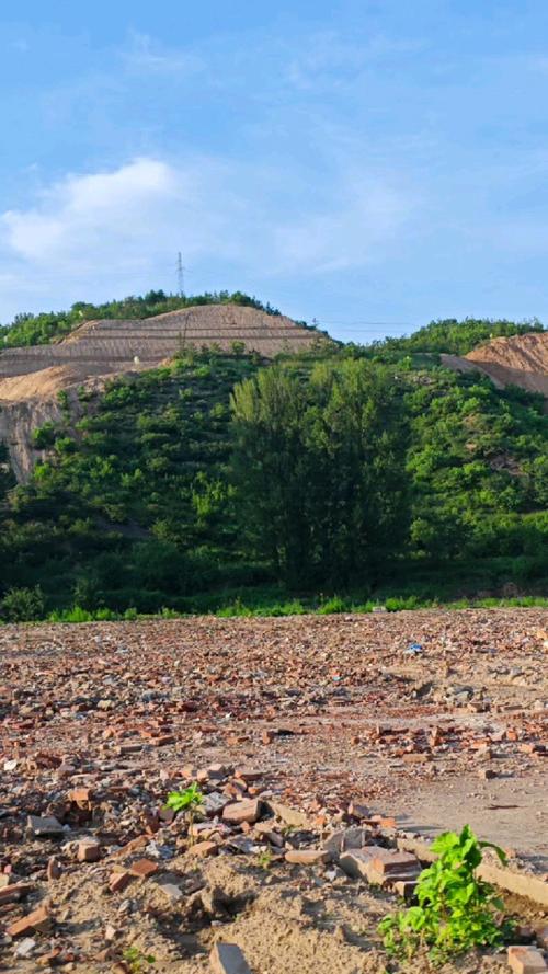 617日，实拍张家口乌拉哈达水库工程的拆迁区域